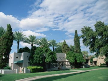 ビジネスホテル鈴屋